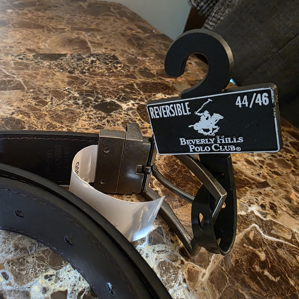 ☆NWT☆ Beverly Hills Polo Club • Reversible Men's Belt. Sz 44/46.